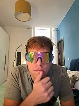 calleaaaa online show from 10-08-25, 11:52