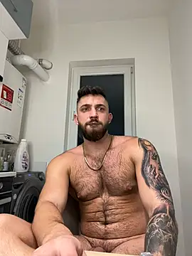 LoveIsBlind  online show from 12-15-24, 11:53