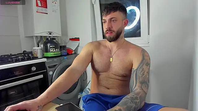 LoveIsBlind  online show from 04-15-26, 07:58