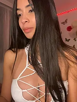 lina pink online show from 01-15-25, 06:01