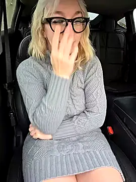 Giuliana baby online show from 02-19-25, 08:44