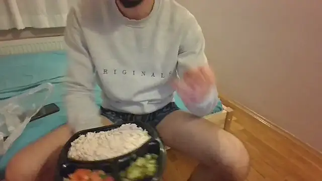 Turkboy 17 online show from 01-06-25, 06:20