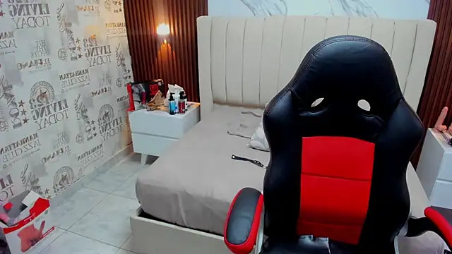 CAMILAGRAY online show from 02-10-26, 12:09