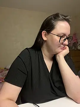 hungry1bunny online show from 01-24-25, 11:23