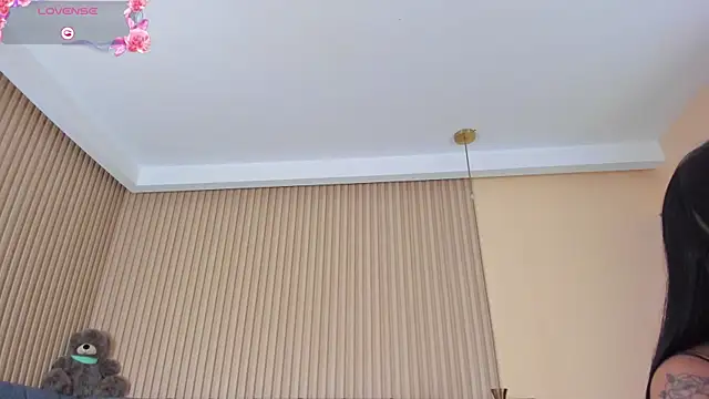 kathecute   online show from 12-19-25, 01:45