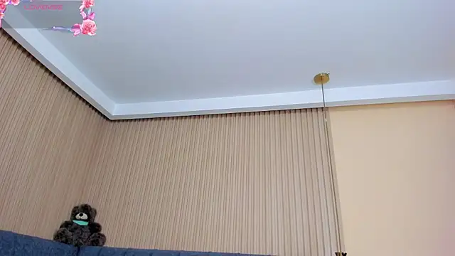 kathecute   online show from 12-23-25, 01:36