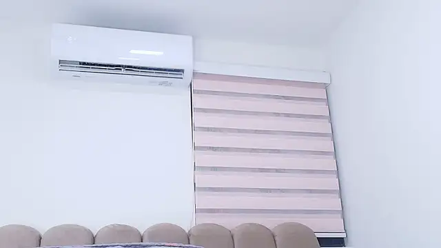 nicol f online show from 12-18-25, 03:01