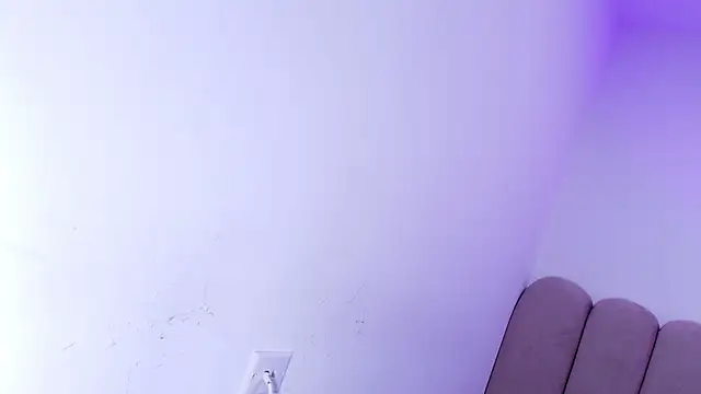 nicol f online show from 03-25-26, 03:12