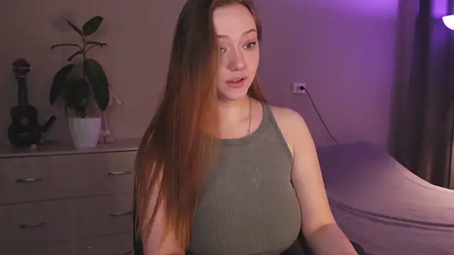 SarahSweetie online show from 02-05-26, 03:27