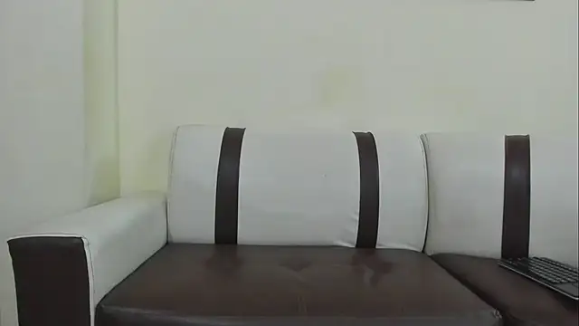 lunainsane58 online show from 02-06-26, 06:40