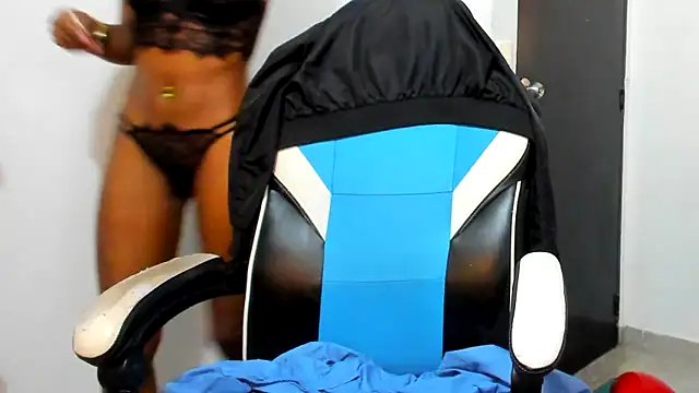 Kalua Brown online show from 03-05-26, 03:19