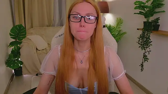 Snapshot of Love_Call chatting on 07-04-26, 02:29 Love Call online show from 07-04-26, 02:29