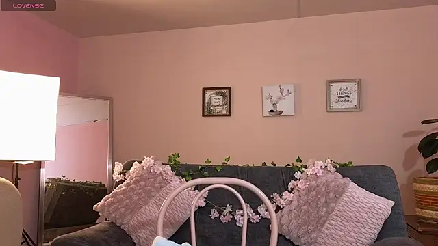 mei sweetcat online show from 10-20-25, 01:00