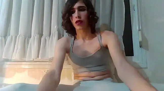 Snapshot of myself314 chatting on 03-05-25, 12:49 myself314 online show from 03-05-25, 12:49