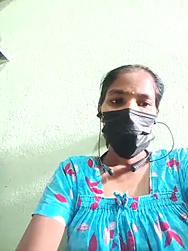 Snapshot of anusiya01 chatting on 02-18-25, 03:21 anusiya01 online show from 02-18-25, 03:21