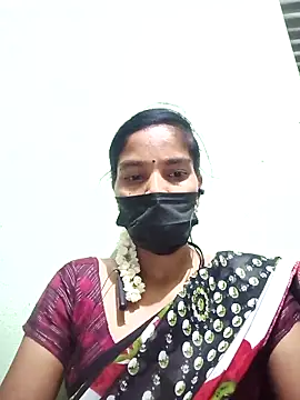 Snapshot of anusiya01 chatting on 03-19-25, 06:34 anusiya01 online show from 03-19-25, 06:34