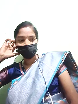 Snapshot of anusiya01 chatting on 09-21-25, 03:57 anusiya01 online show from 09-21-25, 03:57