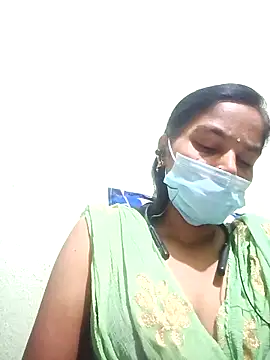 Snapshot of anusiya01 chatting on 10-10-25, 06:51 anusiya01 online show from 10-10-25, 06:51