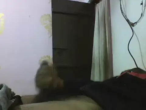 Snapshot of Desi_GfBf chatting on 02-22-25, 03:45 Desi GfBf online show from 02-22-25, 03:45