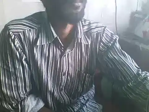 Snapshot of Desi_GfBf chatting on 03-12-25, 09:44 Desi GfBf online show from 03-12-25, 09:44