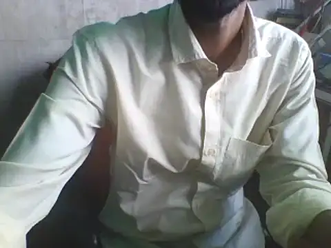 Snapshot of Desi_GfBf chatting on 03-18-25, 09:09 Desi GfBf online show from 03-18-25, 09:09