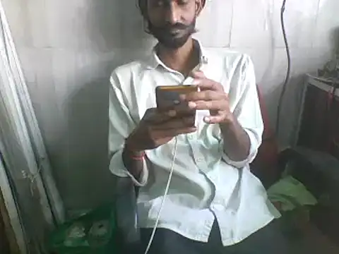 Snapshot of Desi_GfBf chatting on 03-23-25, 06:47 Desi GfBf online show from 03-23-25, 06:47