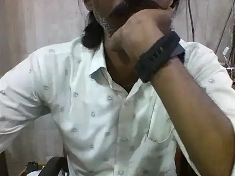 Snapshot of Desi_GfBf chatting on 10-16-25, 11:44 Desi GfBf online show from 10-16-25, 11:44
