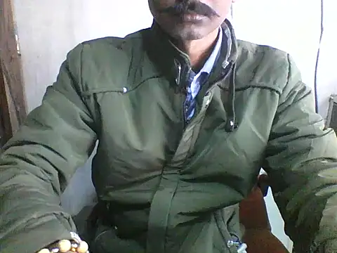 Desi GfBf online show from 12-14-25, 08:20