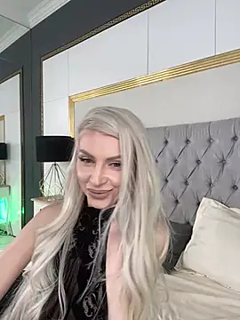 KiaHarper online show from 02-14-25, 01:34