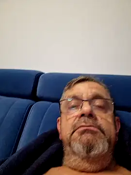 Snapshot of axecoman60 chatting on 01-16-25, 09:08 axecoman60 online show from 01-16-25, 09:08