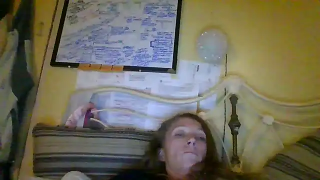 Snapshot of raybo715 chatting on 06-13-26, 06:00 raybo715 online show from 06-13-26, 06:00
