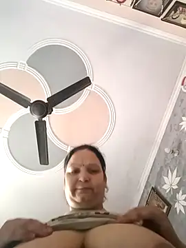 Kavya kapoor online show from 10-15-25, 02:11