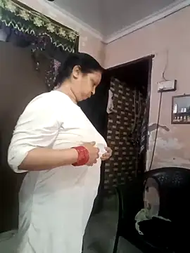 Kavya kapoor online show from 11-28-25, 05:43