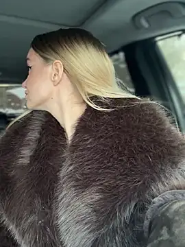 Devill Angel  online show from 01-12-26, 10:31