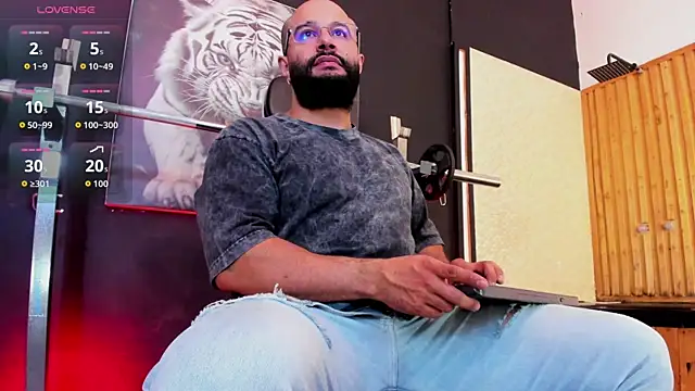 Luke  09 online show from 12-02-25, 11:26