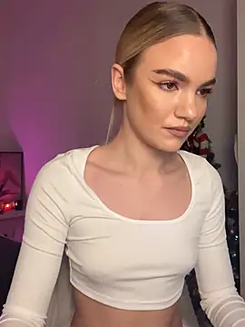 Heidi11 online show from 12-23-24, 05:43