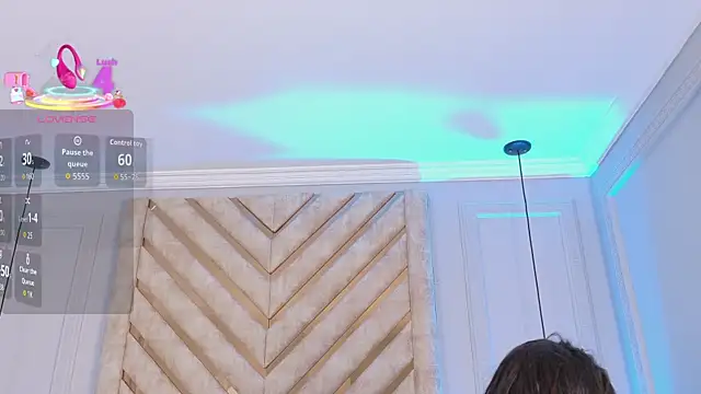 Lola King online show from 09-15-25, 04:45