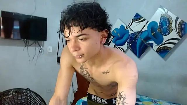 Lovebeng  online show from 10-11-25, 07:56