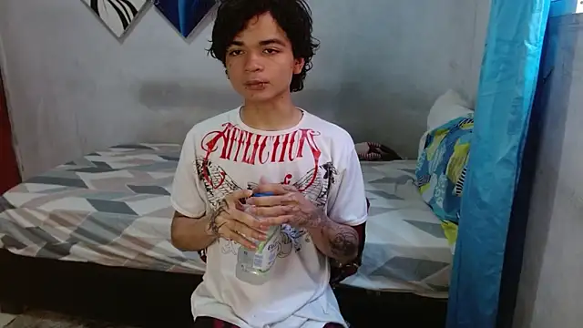 Lovebeng  online show from 02-11-26, 09:53