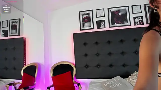 Snapshot of SaraDreamss chatting on 01-28-25, 08:36 SaraDreamss online show from 01-28-25, 08:36