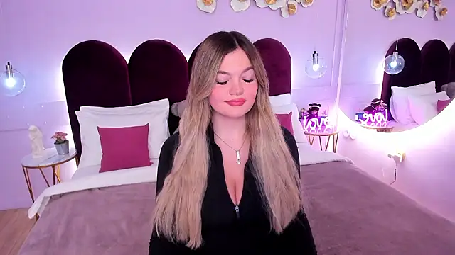 ZaraBloom online show from 02-27-26, 05:02