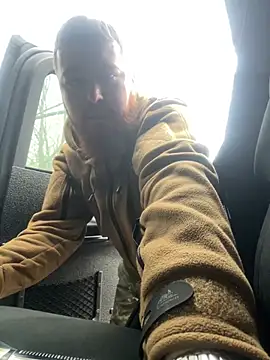 Snapshot of Artur6663 chatting on 12-28-24, 09:42 Artur6663 online show from 12-28-24, 09:42