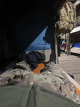 Snapshot of Artur6663 chatting on 03-05-25, 12:44 Artur6663 online show from 03-05-25, 12:44