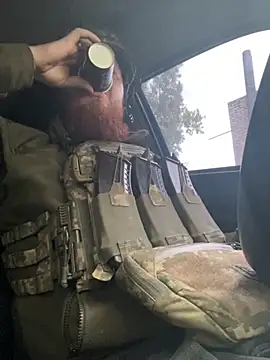 Snapshot of Artur6663 chatting on 09-29-25, 02:00 Artur6663 online show from 09-29-25, 02:00