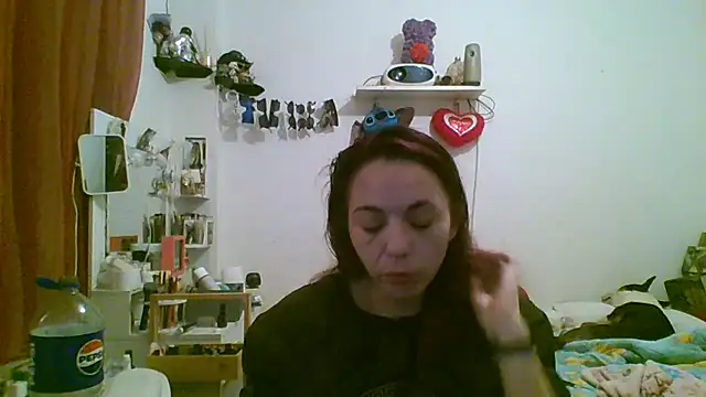 Snapshot of kattleya1407 chatting on 03-14-25, 02:42 kattleya1407 online show from 03-14-25, 02:42