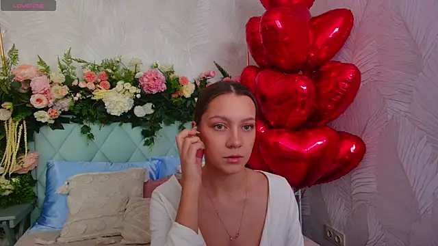 Snapshot of AliceBrayan chatting on 02-05-26, 05:06 AliceBrayan online show from 02-05-26, 05:06