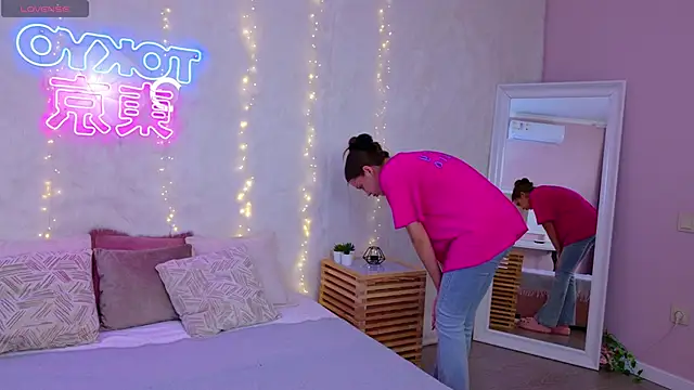 AliceBrayan online show from 03-28-26, 05:01