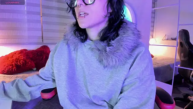 Ghosty Doll online show from 03-28-26, 08:30