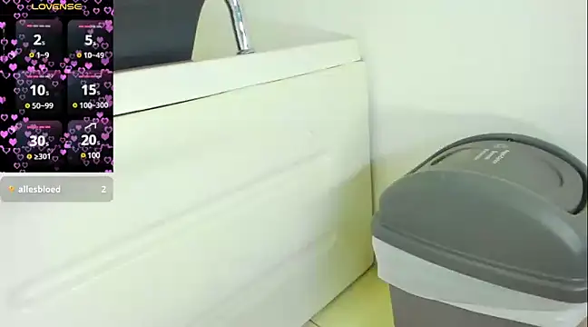 ebony beckyy online show from 12-19-24, 04:57