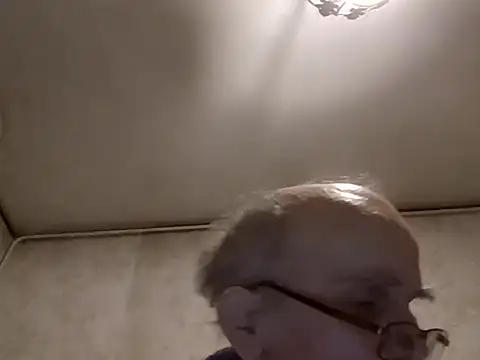 mariusica1xh online show from 10-31-25, 03:24